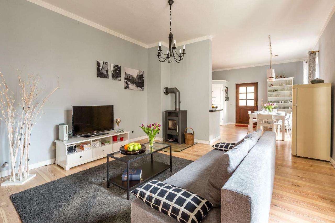 Idyllisches Haus Mitten In Berlin Exteriör bild